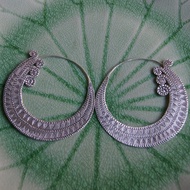 Earrings very nice silver Thai Karen hill tribe a valuable gift ลวดลายไทย ของขวัญล้ำค่าสวยงาม ตำหูเง