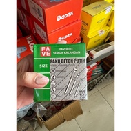 WHITE CONCRETE NAILS