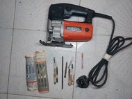 Maktec 牧科 曲線鋸 MT430

積梳