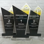 plakat trophy akrilik wisuda plakat custom