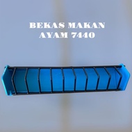 Chicken food container (7740)