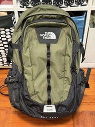 The North Face Hot Shot 背包