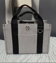Lululemon bag