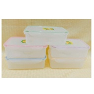 LUNCH BOX WITH LOCK AND SEAL ( 688)