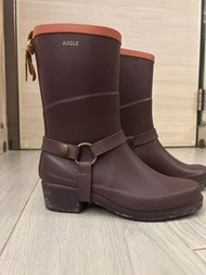 Aigle 棕色雨靴