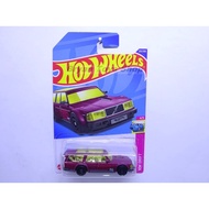 Hot Wheels Volvo 240 Drift Wagon