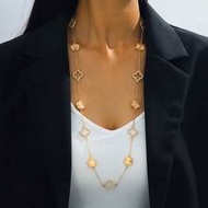 1pc Elegant Gold Textured Lucky 5-Leaf Clover & Hollow 4-Leaf Clover Pendant Necklace, Luxury Sweate
