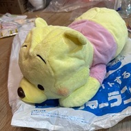 日本 正品 Sega Winnie the Pooh 小熊維尼 趴睡公仔 抱枕 攬枕 景品