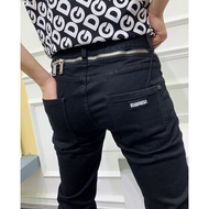 [New 2023] Dsquared2 jeans in plain black with LA 2022 lock on the web