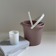 多件優惠-6L質感加厚手提水桶 儲水 圓桶 洗澡桶 無印風 台灣製