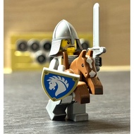 LEGO Minifigure Rinding Horse Knight