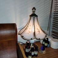 ♥️🥰🙏👍20年⬆️  古董  美麗  花紋  玻璃 檯燈 品味  夜燈 客廳 臥房  觸控式   氣氛  浪漫  只有一個   原價4280#23吃土季
