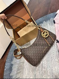 MICHAEL KORS Nolita 系列腋下鏈條包
