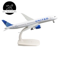 Boeing 787 United Airlines Model (1:400 Scale) | Aircraft Model B787-9 Dreamliner Diecast Airplane M
