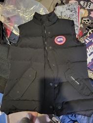 Canada Goose 黑色羽絨背心 XS
