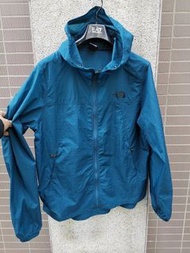 全新THE NORTH FACE 薄款防曬風衣