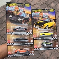 HOT WHEELS PREMIUM BOULEVARD Porsche 911 Carrera RS 2.7 Bugatti Chiron Mustang Boss Datsun 510 Wagon