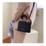 *0007 Korean Fashion Bag/ Sling Bag/ Shoulder Bag/ Hand Bag with Sling Strap