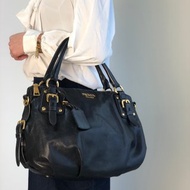 【 日本直送　名牌中古包 】PRADA プラダ ハンドバッグ ブラック ロゴ レザー ラウンド vintage ヴィンテージ オールド jkn44z