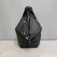 Loewe羅意威 97新 男士 Anton Sling 黑色全皮後背包馬術包
