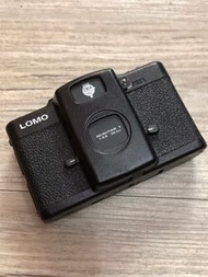 同事託售 LOMO LC-A 經典小人頭隨身底片相機
