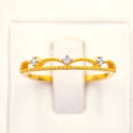 Happy Jewelry แหวนแถว 3 เม็ด ก้านคู่ ทองแท้ 9k 37.5% เพชรเกสร ME037