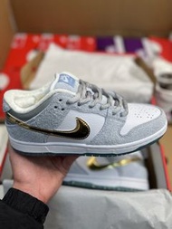 Sean Cliver x Nike SB Dunk Low "Holiday Special" DC9936-100