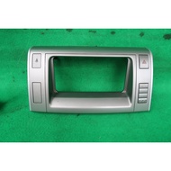 TOYOTA ESTIMA RADIO COVER