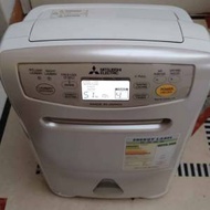 MITSUBISHI三菱電機MJ-E130AL-H 22.5公升抽濕機極新，少用，一切功能運作正常，抽濕...