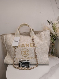 chanel deauville tote