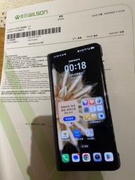 HONOR MAGIC V2