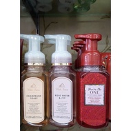 Bath &amp; Body Works White Barn Color Rosewater and Ivy Foaming Hand Soap