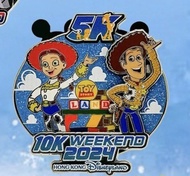 胡迪翠絲香港迪士尼10K weekend 2024徽章
