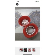 Tupperware  eggs slicer red(1)