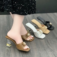 7p high heel sandals with round diamonds