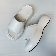 Minx รุ่น Sandy รองเท้าแตะ ทรงสวม