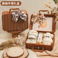 Mid-straw Festival birthday gifts for girlfriends, girlfrie Mid-Autumn Festival gifts for girlfriend