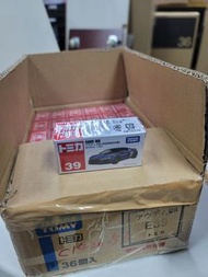 TOMICA 39 AUDI R8 初回特別仕樣