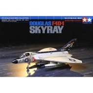 Tamiya 1/72 Warbird Collection No.41 U.S. Navy Douglas F4D-1 Skyray Plastic Model 60741