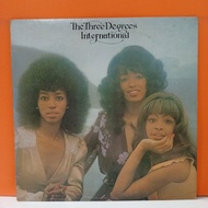 #RR53-53 LP TERPAKAI [ THE THREE DEGREES - INTERNATIONAL ] USED LP < G >