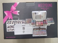 Mis young mekup kit  women original