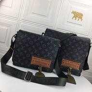 LV_ Bags Gucci_ Bag Classic men's messenger bag shoulder bag XQKJ