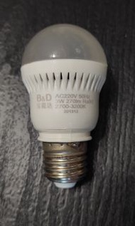 LED燈膽 3W 黃光 E27頭