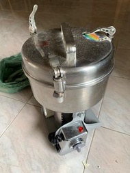 磨粉機
