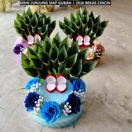 Sirih Junjung siap Gubah Dua Bekas Cincin / Tapak Hantaran Tunang Hantaran Kahwin Bunga Artificial