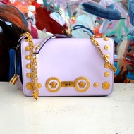 Versace意大利高級名牌紫羅蘭方型盒子方格金鍊人面金扣手袋包包