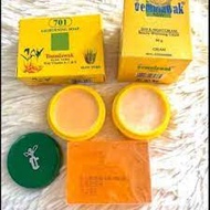 Set Temulawak 3 in 1 ( Day Cream + Night Cream + Soap )