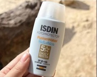 ⏰🈹⏰ISDIN Fotoprotector FusionWater Pediatric SPF50 防曬   西班牙🇪🇸這款防曬是專門為兒童戶外設計的。防曬力超強，SPF50 PA++++防曬力能在
