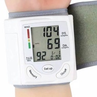 Alat Ukur Tekanan Darah / Tensi Darah Dital / Tensi Meter Dital