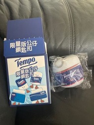 tempo限量版公仔鎖匙扣 —  卷紙仔